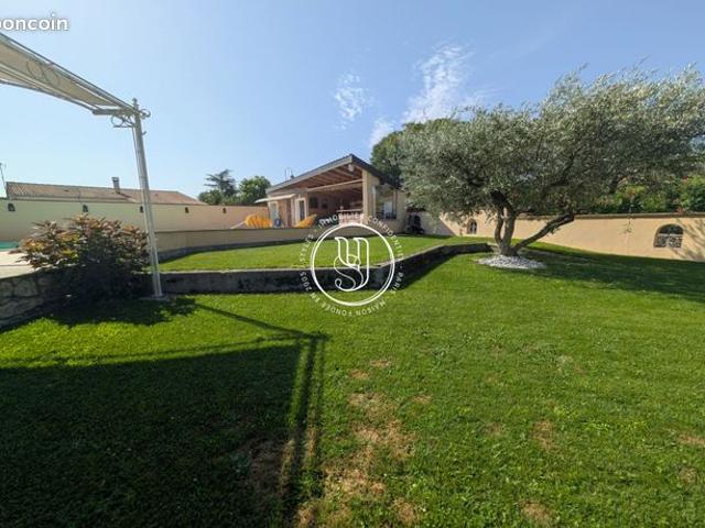 Maison 5 pièces 167 m²