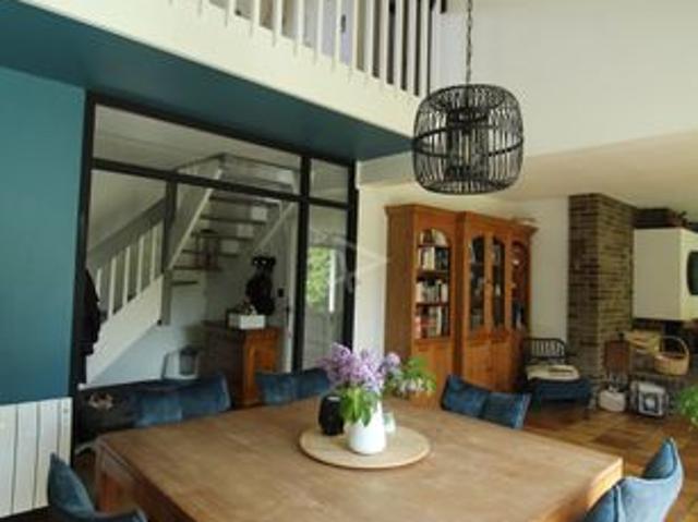 Maison 5 pièces 167 m²