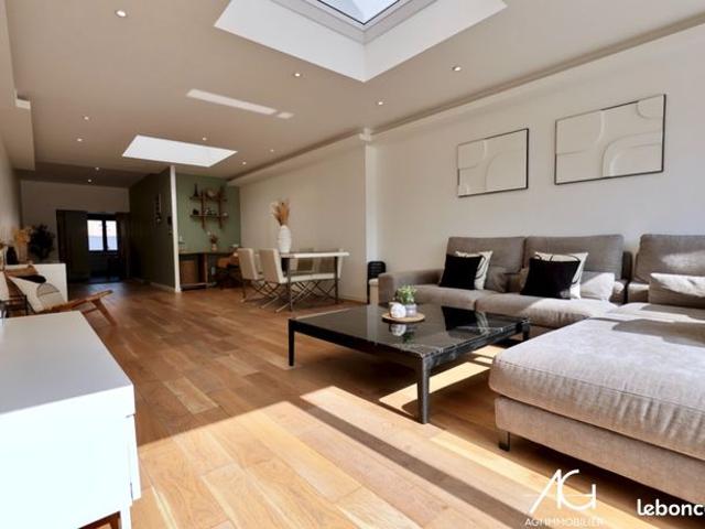 Maison 5 pièces 167 m²