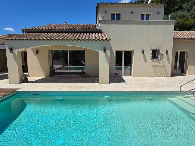 Maison 5 pièces 167 m²