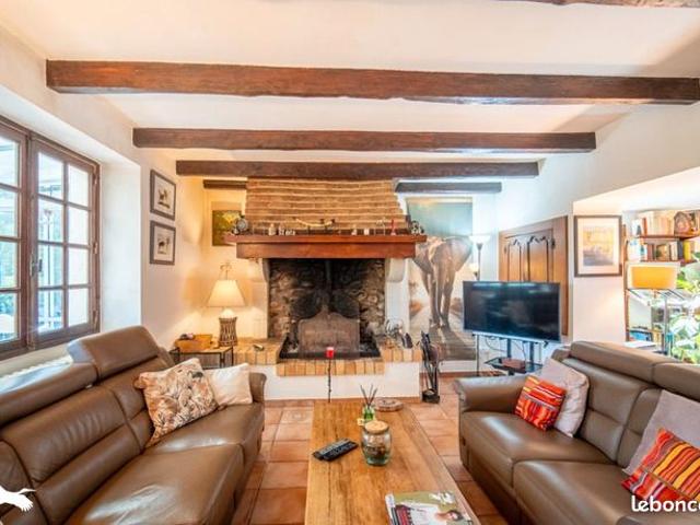 Maison 5 pièces 167 m²