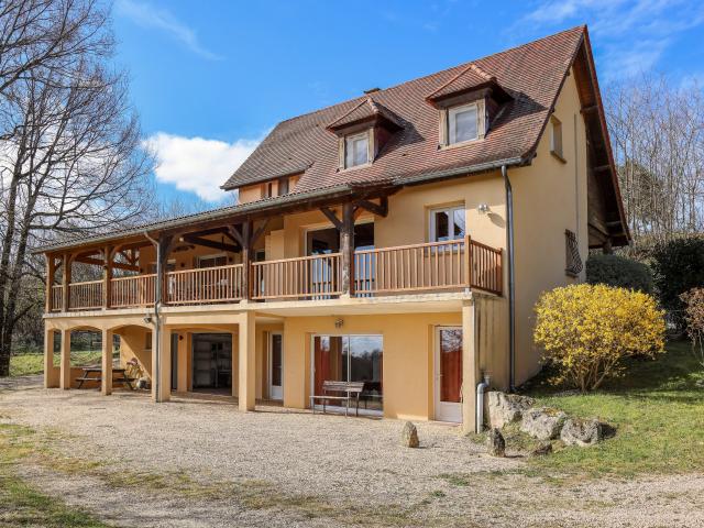 Maison 5 pièces 167 m²