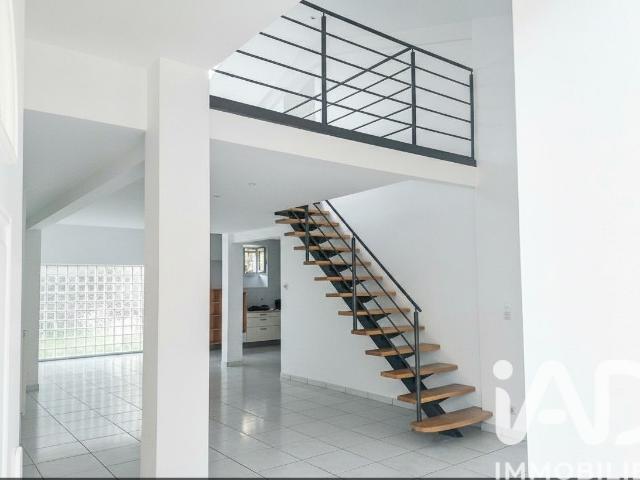 Maison 5 pièces 167 m²