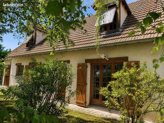 Maison 5 pièces 167 m²
