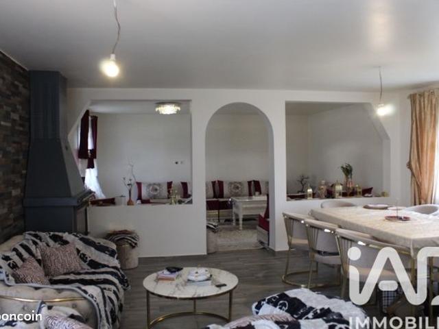 Maison 5 pièces 167 m²