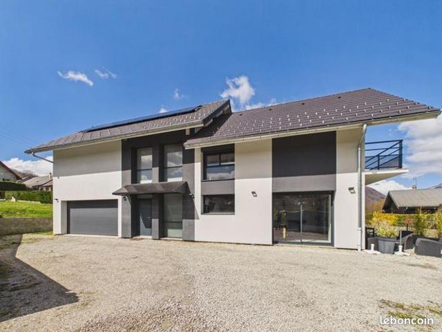 Maison 5 pièces 167 m²