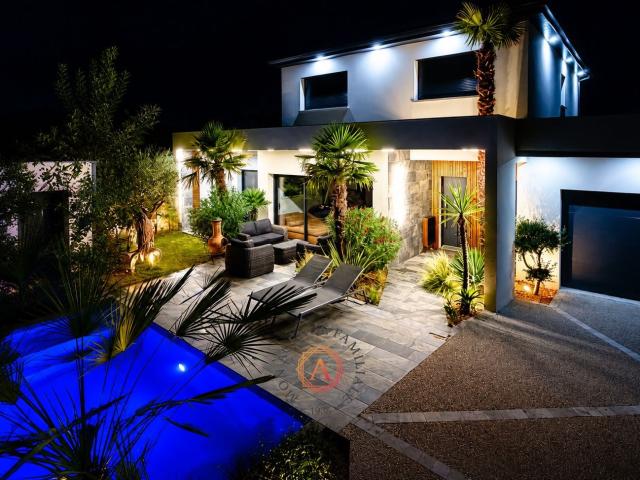 Maison 5 pièces 167 m²