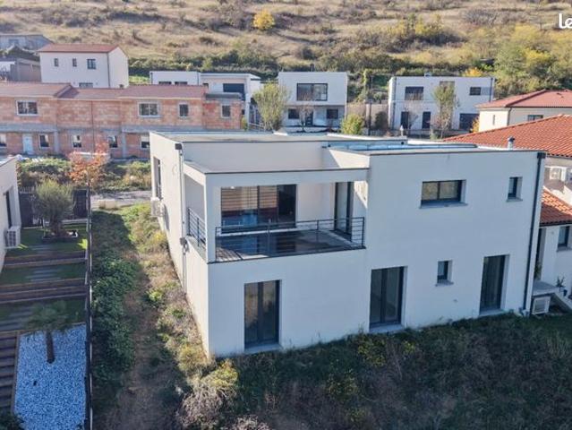Maison 5 pièces 167 m²