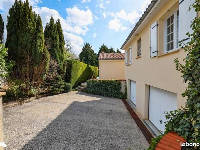 Maison 5 pièces 167 m²