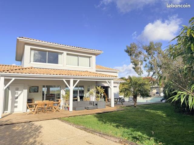 Maison 5 pièces 168 m²