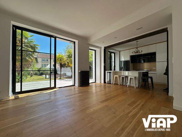 Maison 5 pièces 168 m²