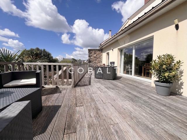 Maison 5 pièces 168 m²
