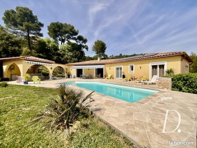 Maison 5 pièces 168 m²