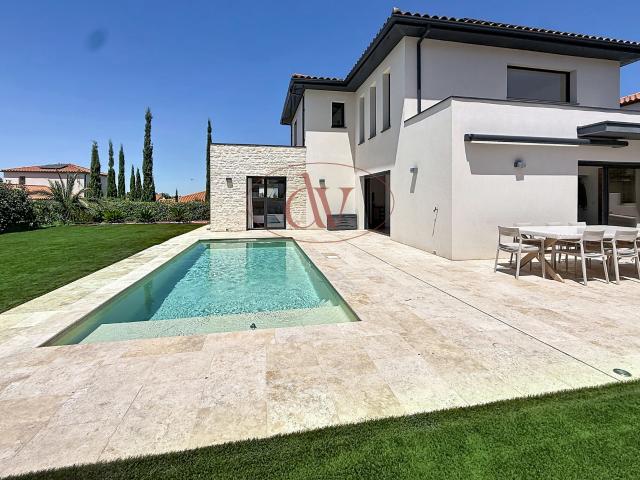 Maison 5 pièces 168 m²