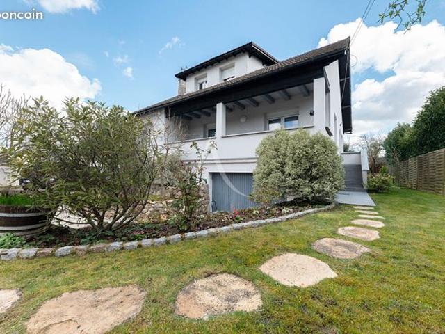 Maison 5 pièces 168 m²