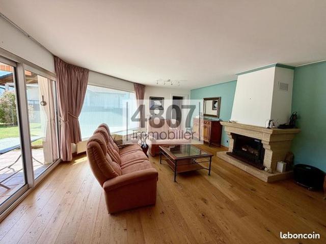Maison 5 pièces 168 m²