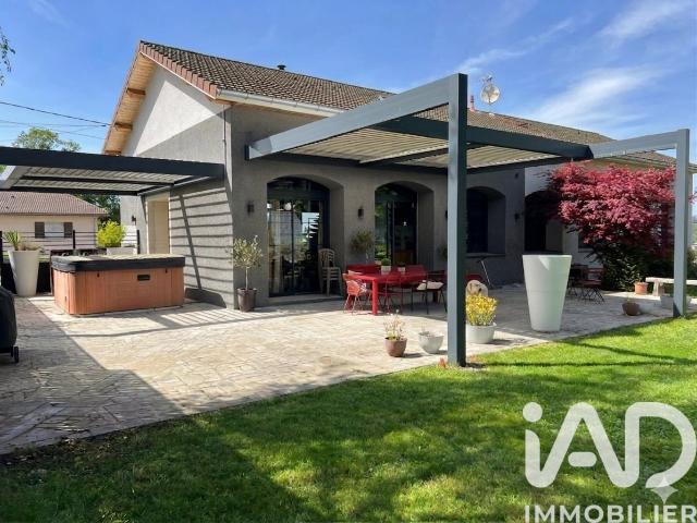 Maison 5 pièces 168 m²