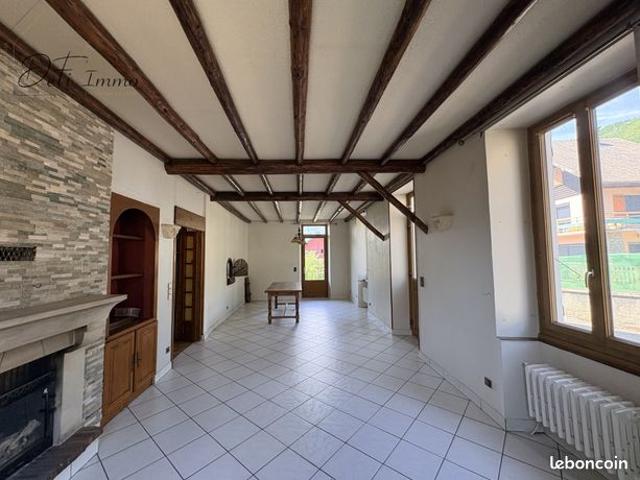 Maison 5 pièces 168 m²