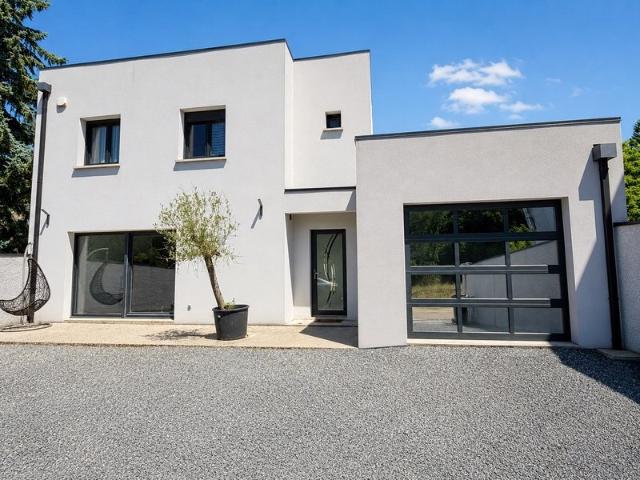 Maison 5 pièces 168 m²