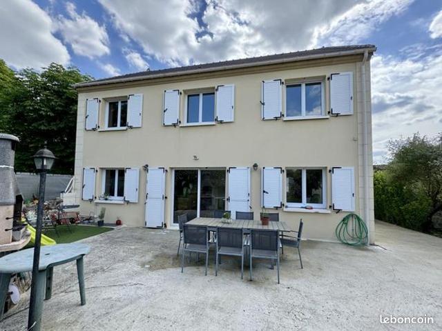 Maison 5 pièces 168 m²