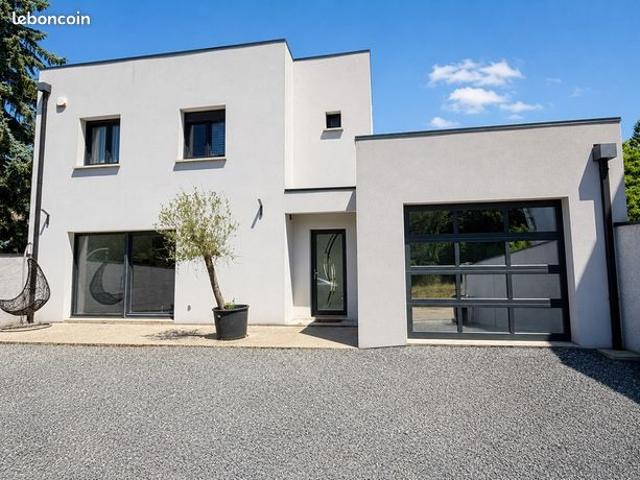 Maison 5 pièces 168 m²