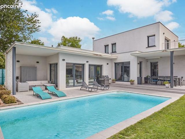 Maison 5 pièces 168 m²