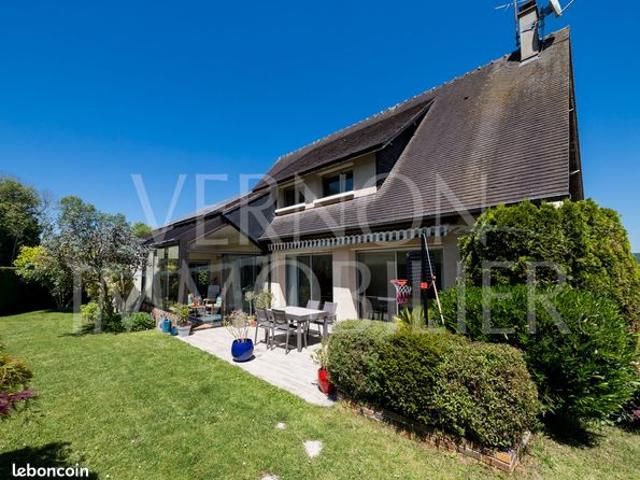 Maison 5 pièces 168 m²