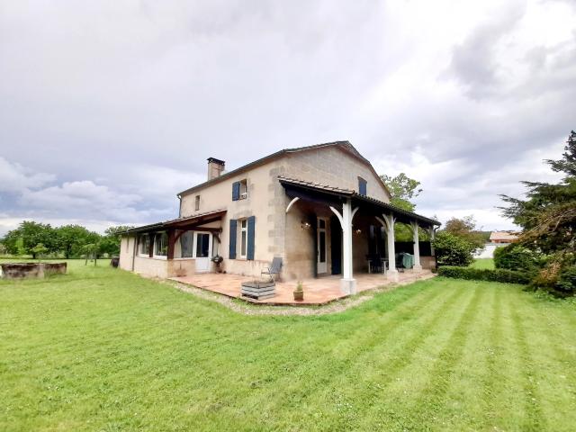 Maison 5 pièces 168 m²
