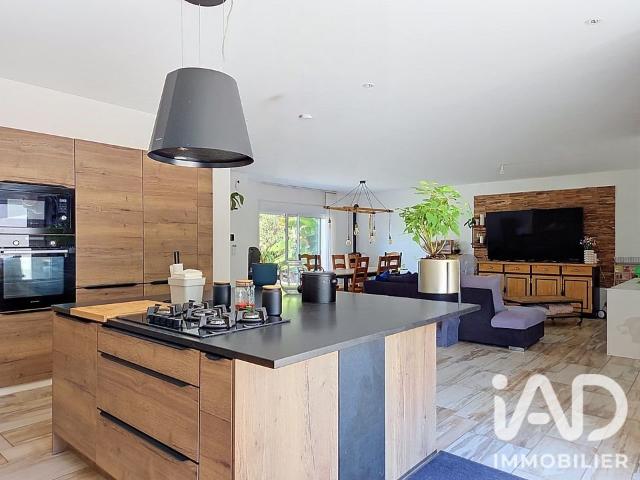 Maison 5 pièces 169 m²