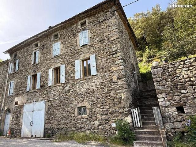 Maison 5 pièces 169 m²