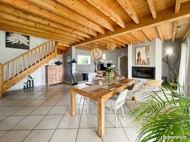 Maison 5 pièces 169 m²