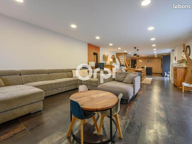 Maison 5 pièces 169 m²