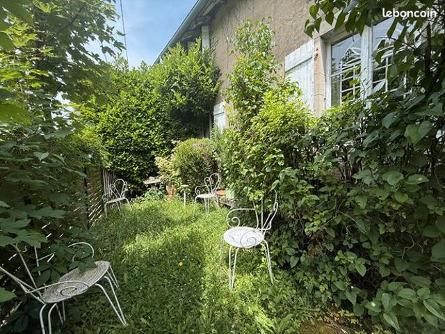 Maison 5 pièces 160 m²