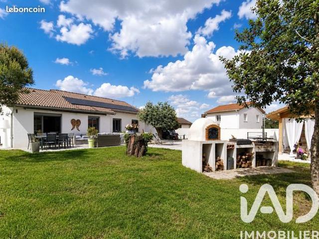 Maison 5 pièces 160 m²
