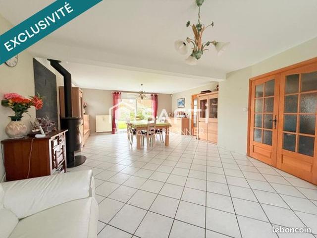 Maison 5 pièces 160 m²