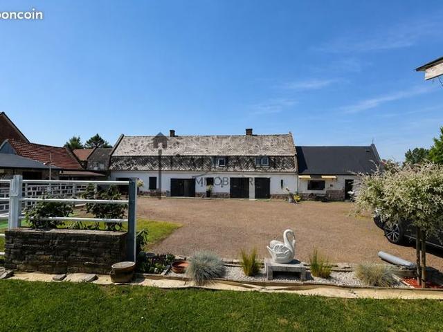 Propriété 5 pièces 160 m²