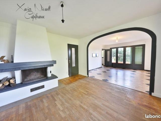 Maison 5 pièces 160 m²