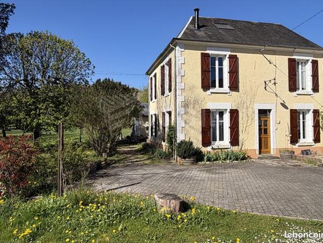 Maison 5 pièces 160 m²