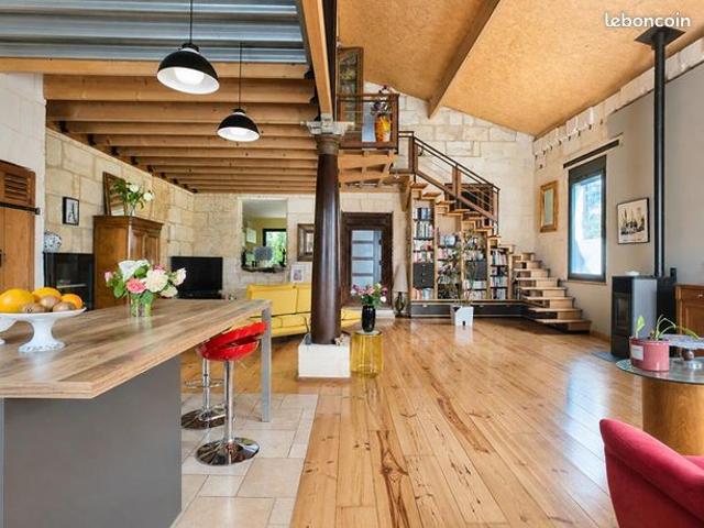 Maison 5 pièces 160 m²
