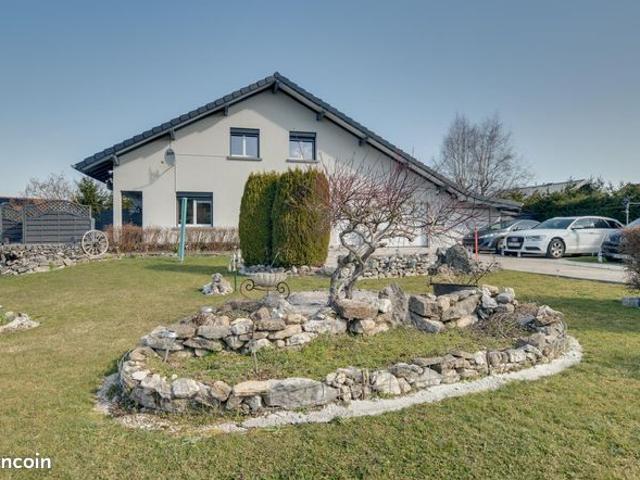 Maison 5 pièces 160 m²