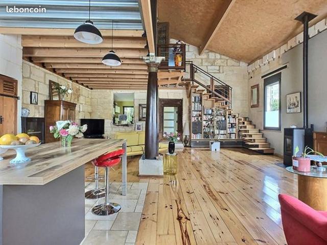 Maison 5 pièces 160 m²