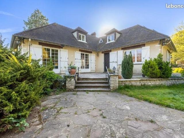 Maison 5 pièces 160 m²