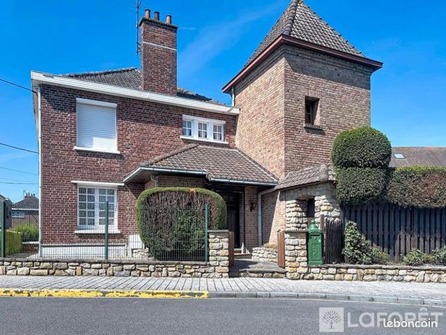Maison 5 pièces 160 m²