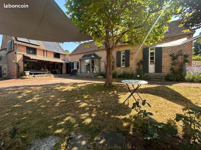 Maison 5 pièces 160 m²