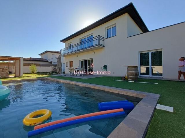 Maison 5 pièces 160 m²