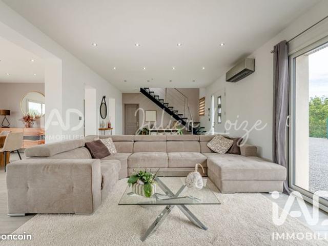 Maison 5 pièces 160 m²