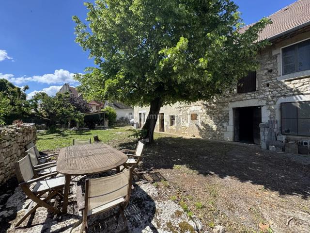 Maison 5 pièces 160 m²
