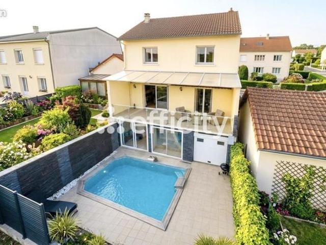 Maison 5 pièces 160 m²