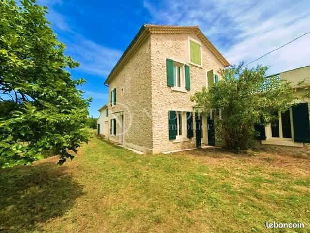 Maison 5 pièces 160 m²