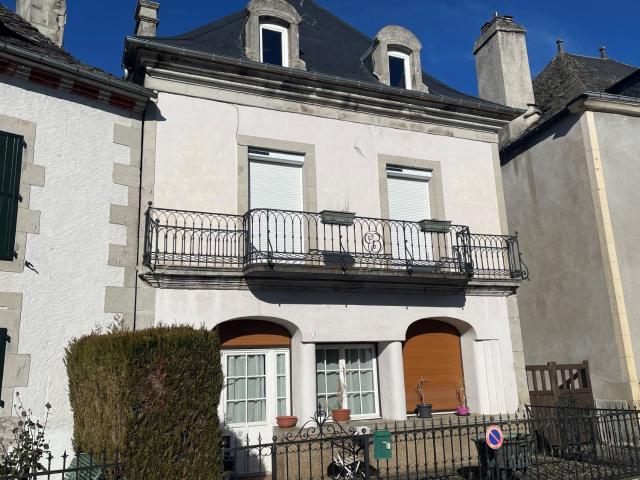 Maison 5 pièces 160 m²